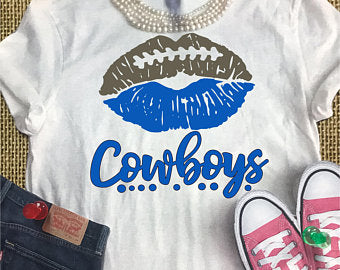 GOOD LUCK KISSES TO OUR FOOTBALL TEAM